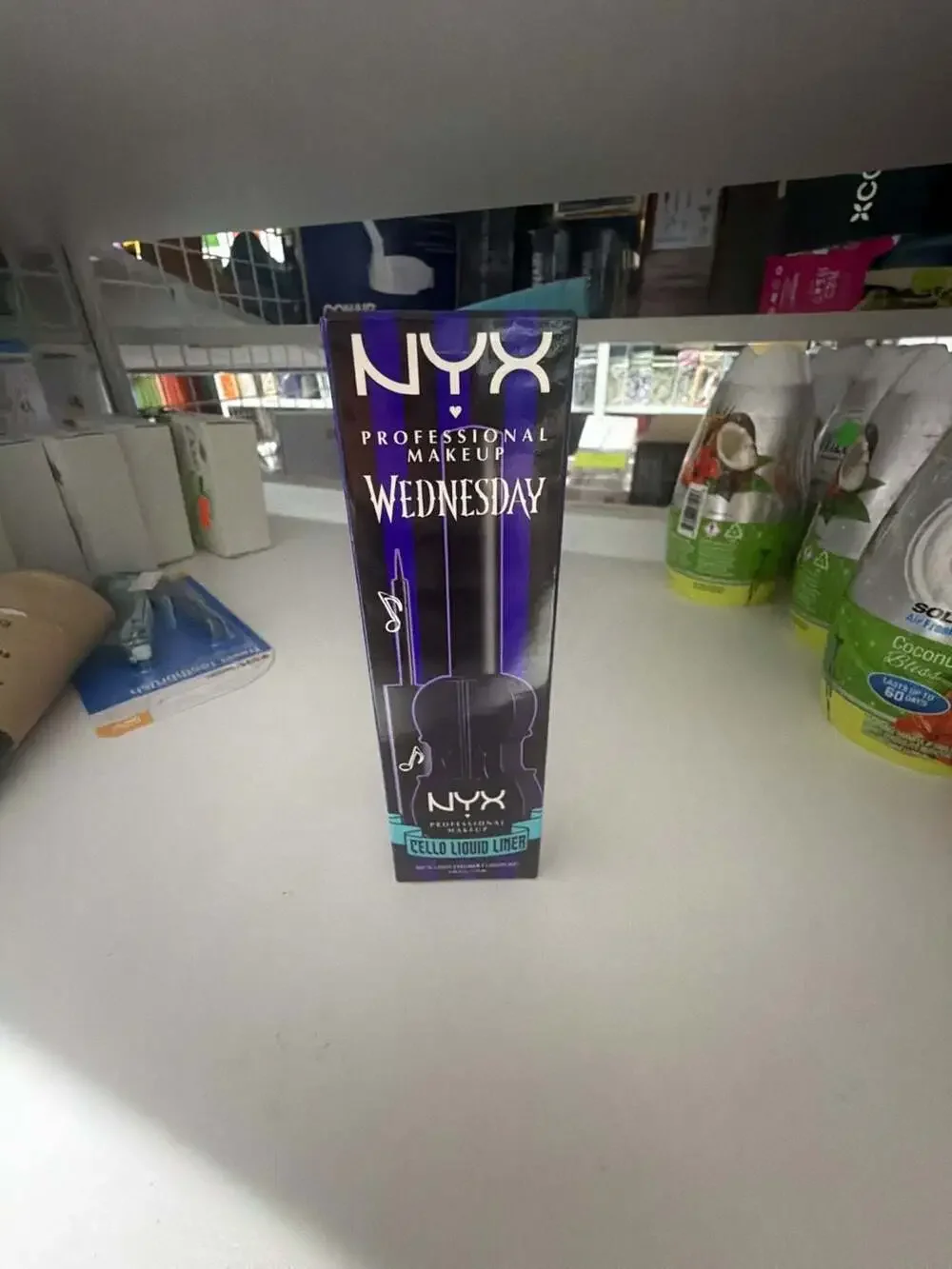 NYX Professional Makeup Wednesday Cello Liquid Liner